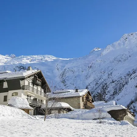 Igloo 3 - Happy * Chamonix